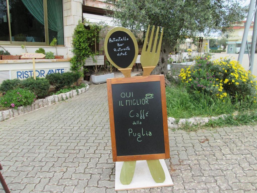 Hotel Autostello Castellana Grotte Exterior photo